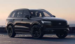 Volvo XC90 Black Edition - front